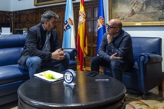 Reunión Manuel Baltar (Presidente da Deputación Ourense) con Rafael Pérez Vázquez (Alcalde do Concello da Mezqutia).