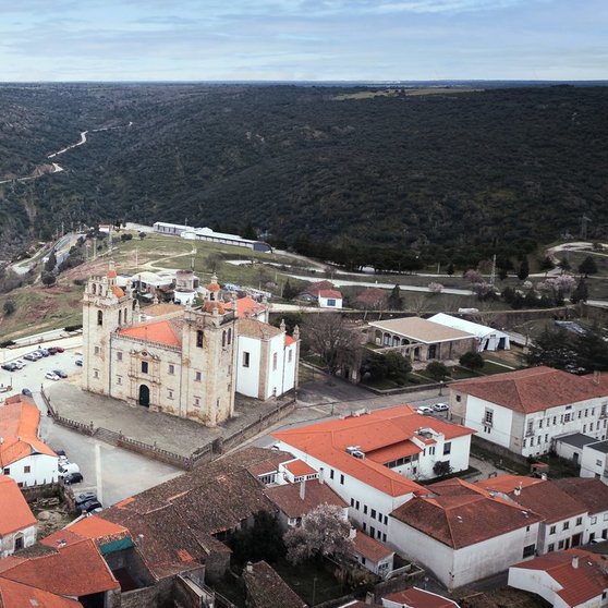 Miranda do Ouro, pazo episcopal, meating festival